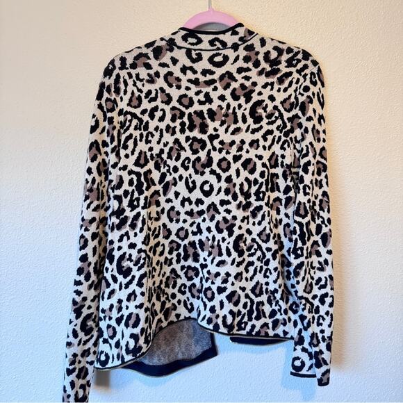 Chicos Black Tan Cheetah Cardigan Sweater Womens XL Zipper Hem Preppy Classic - Picture 3 of 8